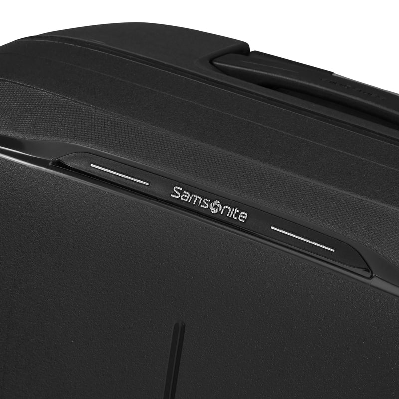 Samsonite ESSENS Spinner Carry-On 20"