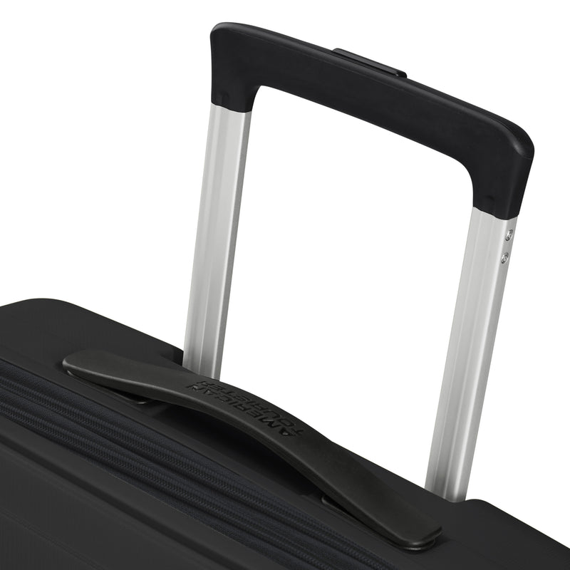 American Tourister Rejoy Spinner Carry-On