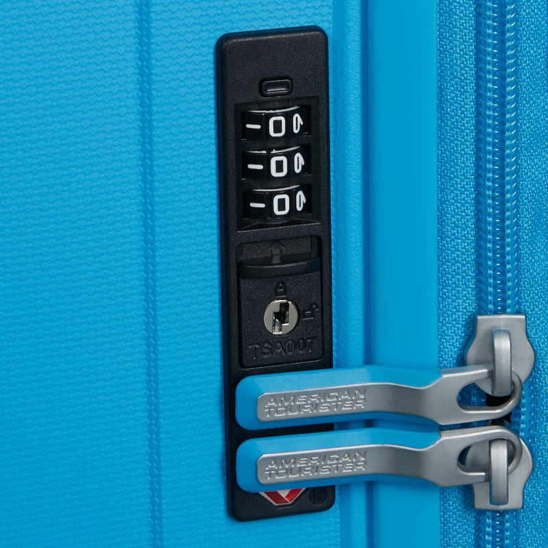 American Tourister Rejoy Spinner Carry-On