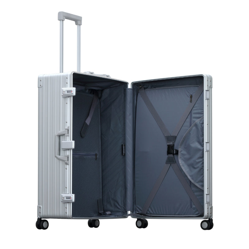 Aleon 30″ Macro Traveler with Suiter Checked