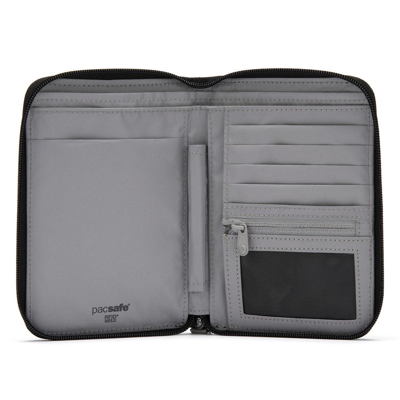 Pacsafe RFIDsafe™ RFID blocking compact travel organizer